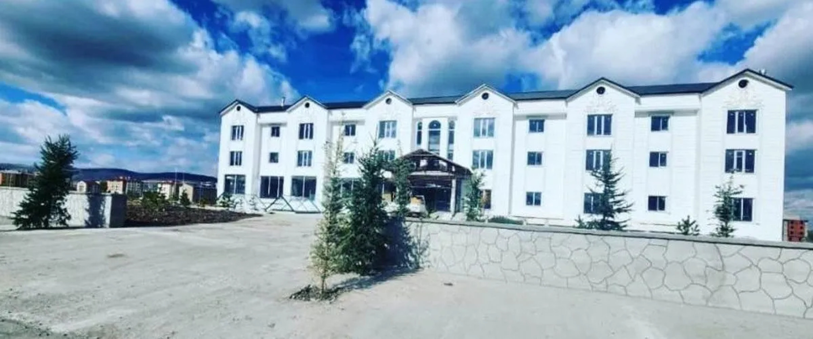 Lion Hill Resort Otel