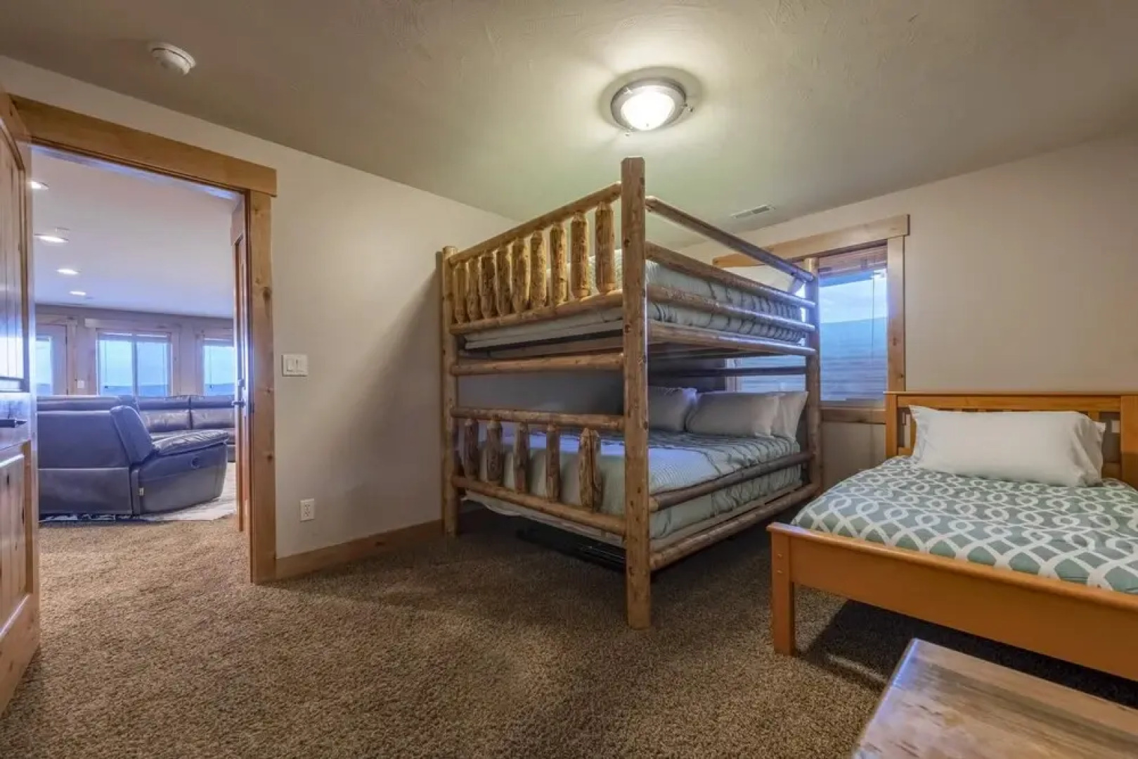 Harbor Lodge has Expansive Deck Views and Located Directly Across From the Marina!