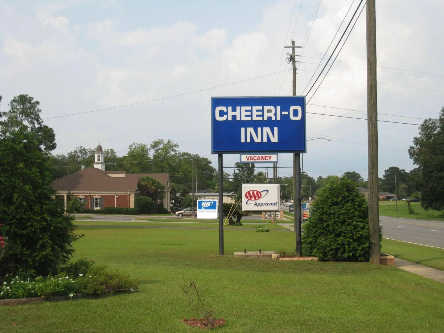 Cheerio Inn - Glennville
