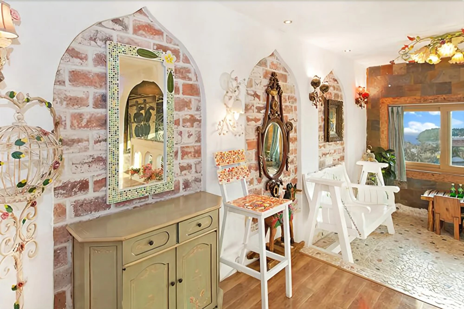 Tongyong Shayri Pension