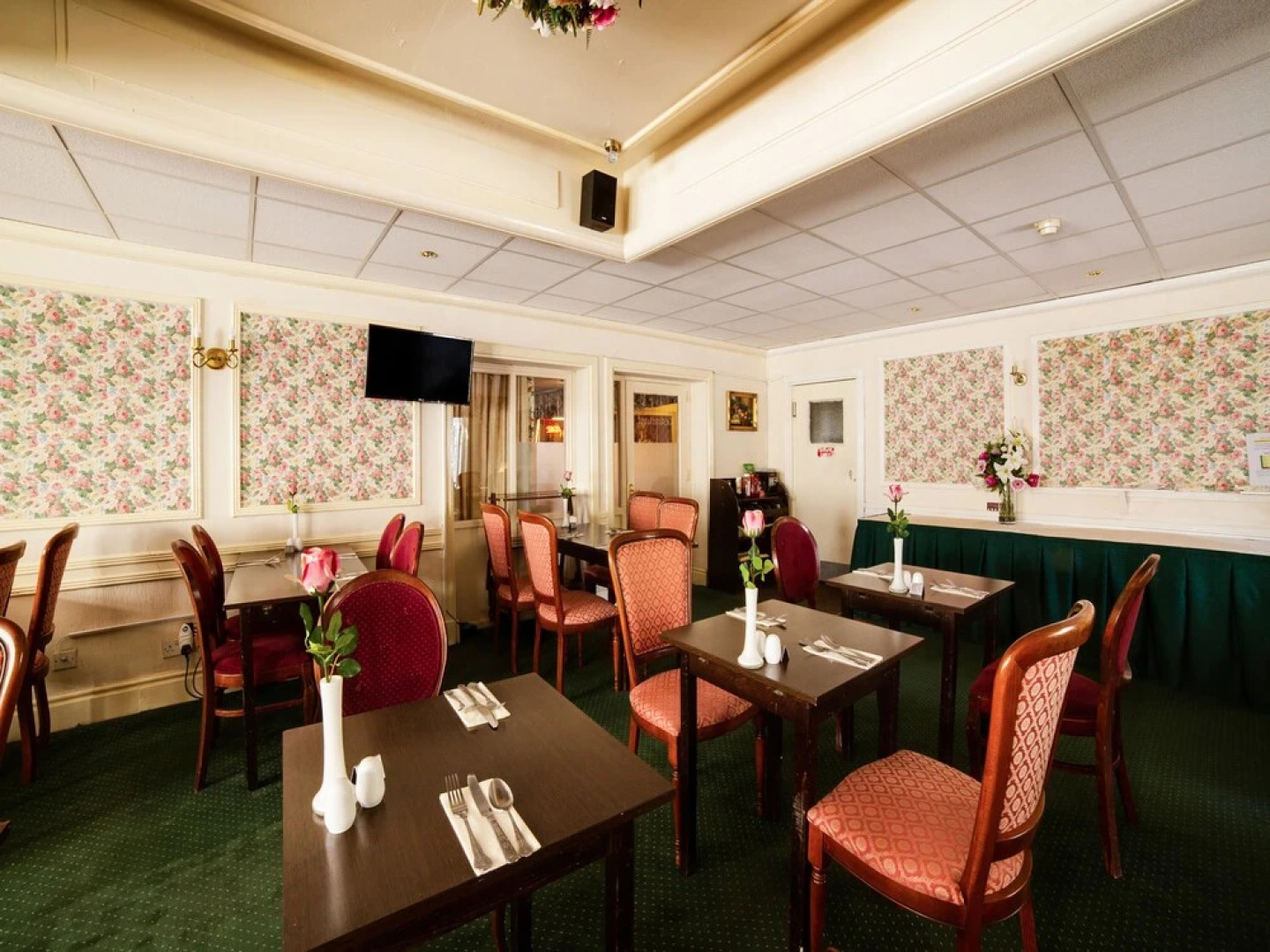 The Cumberland Hotel