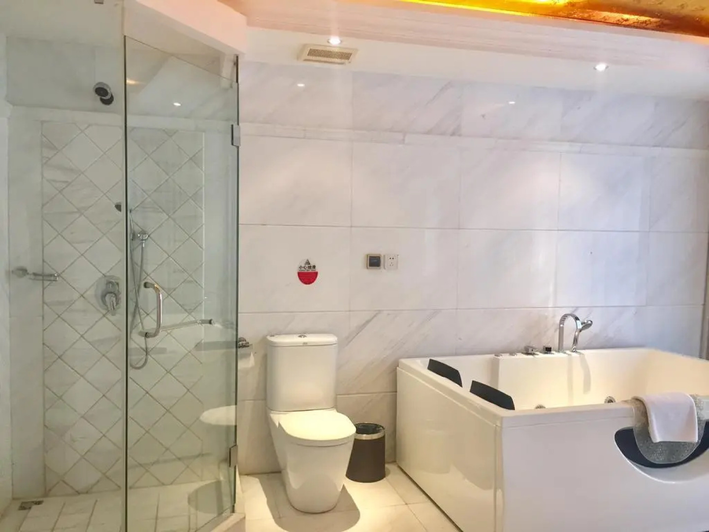 New West Street International Hotel