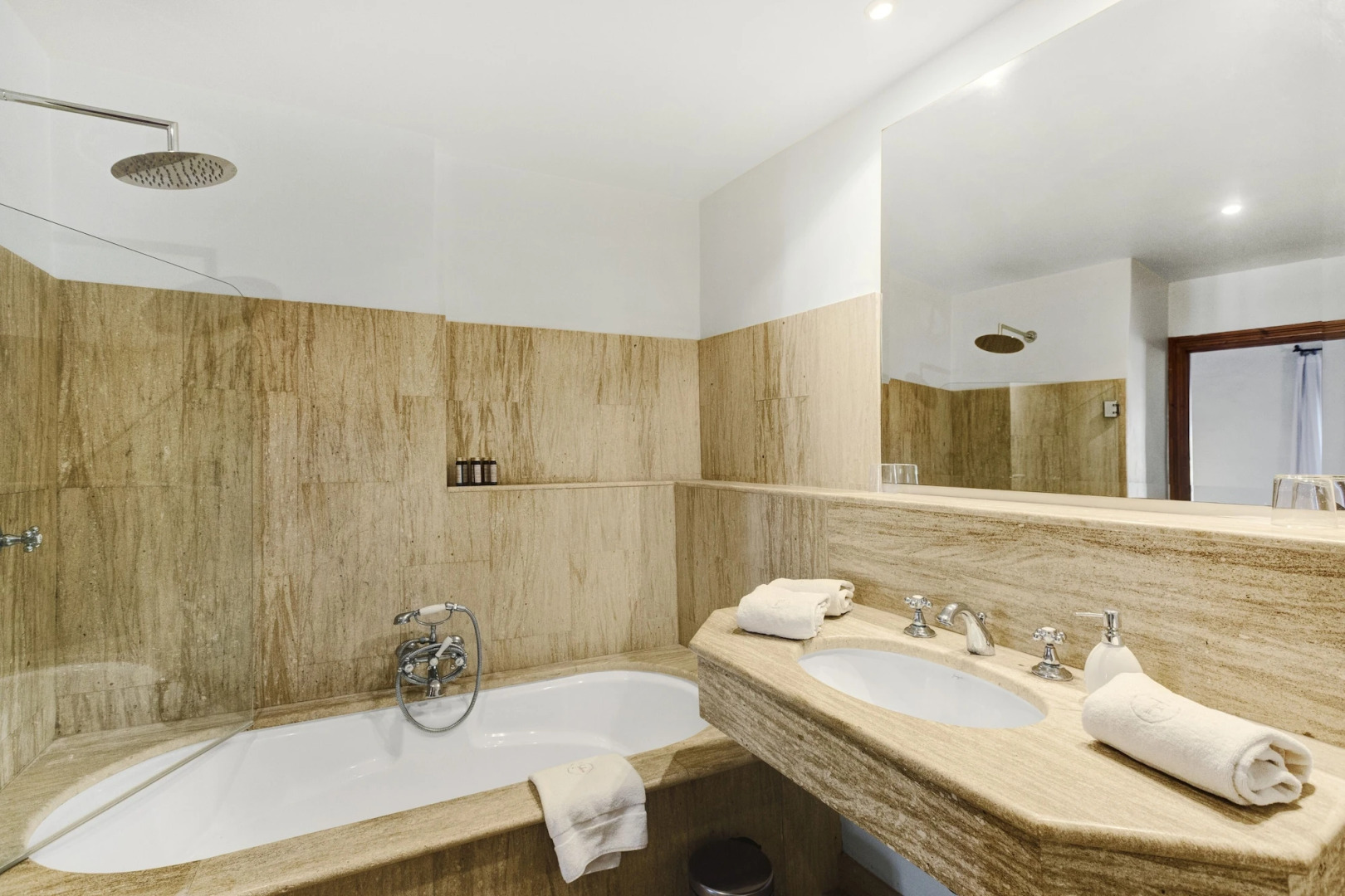 Torrent Fals Agroturismo