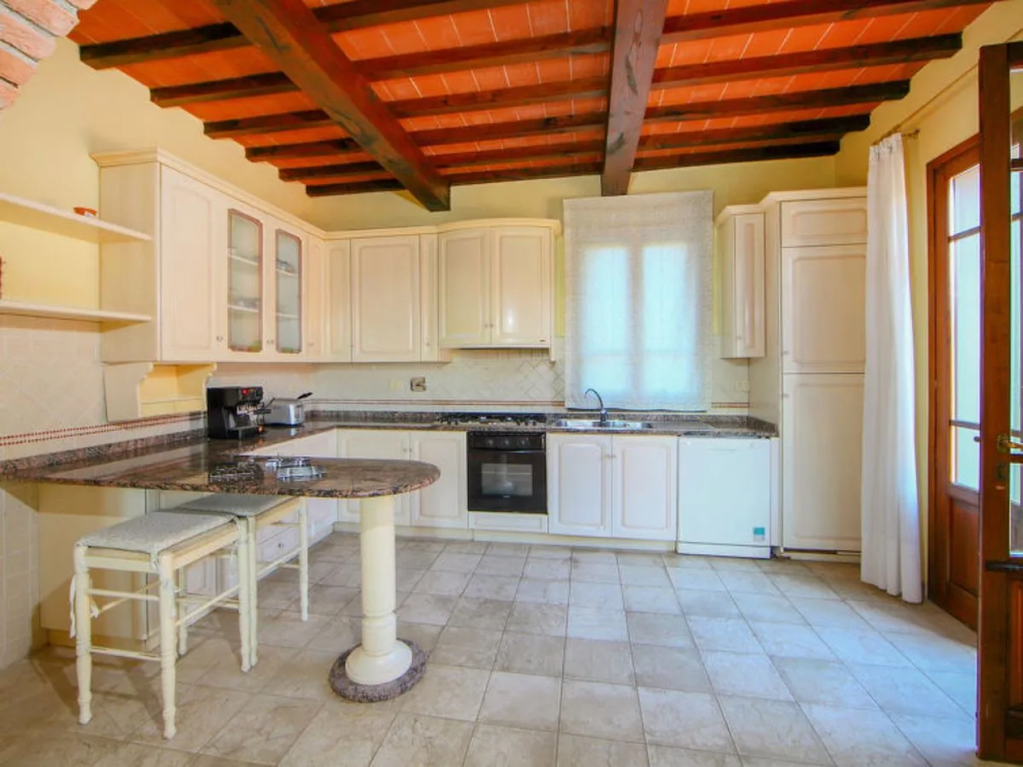 Villa Elena 33120