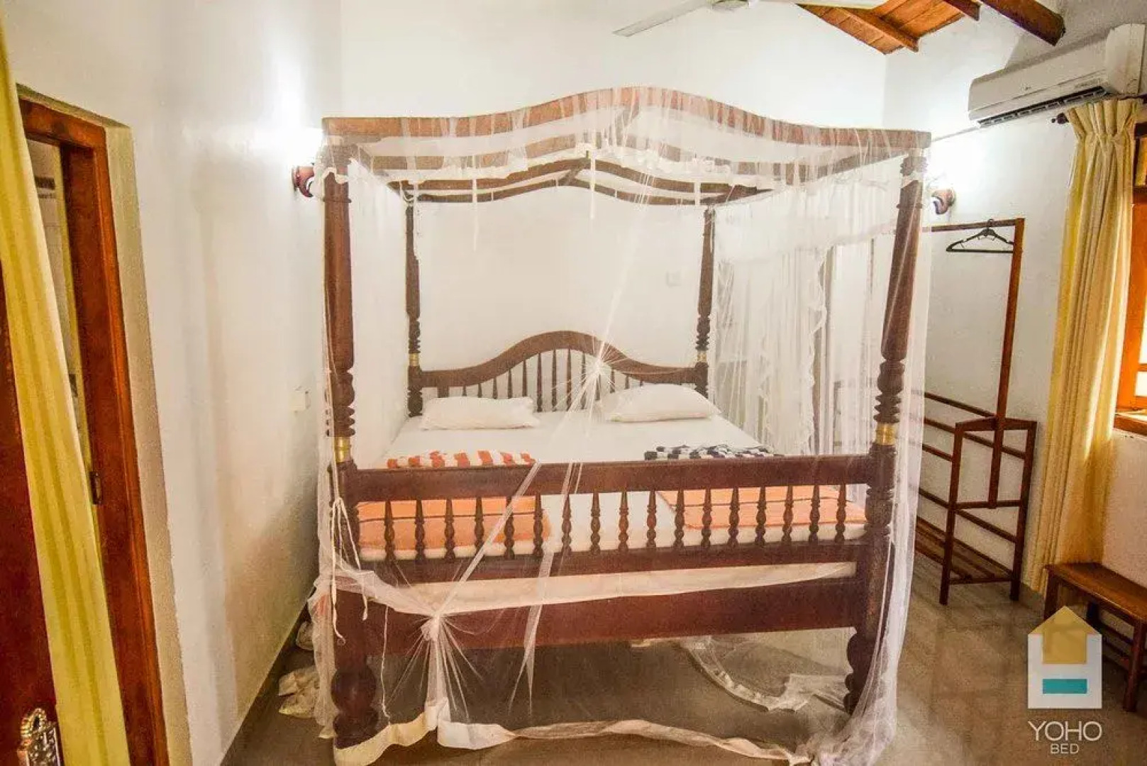 Yoho Green Garden Cabanas