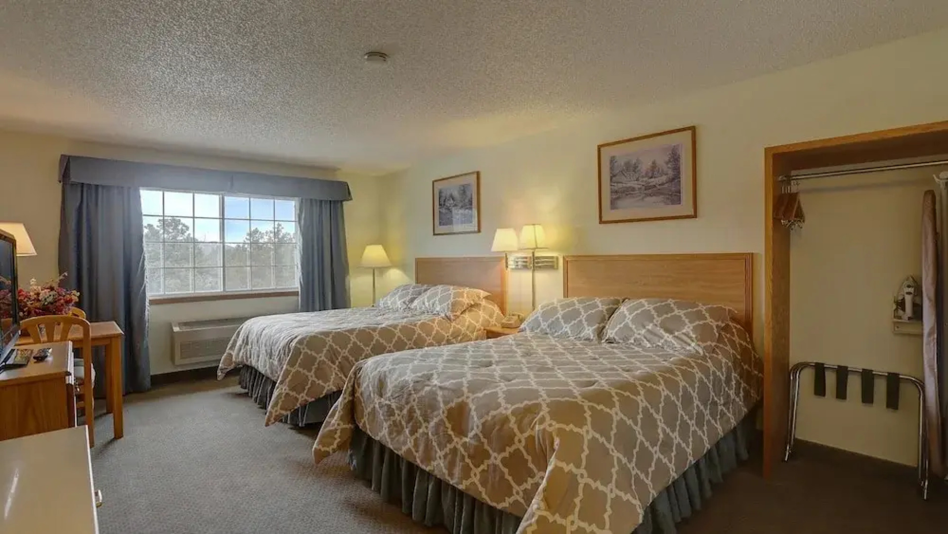 Woodland Country Lodge