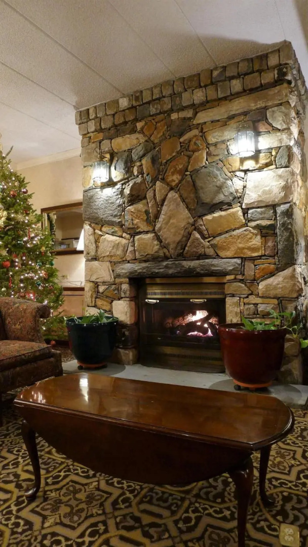 Brandywine River Hotel