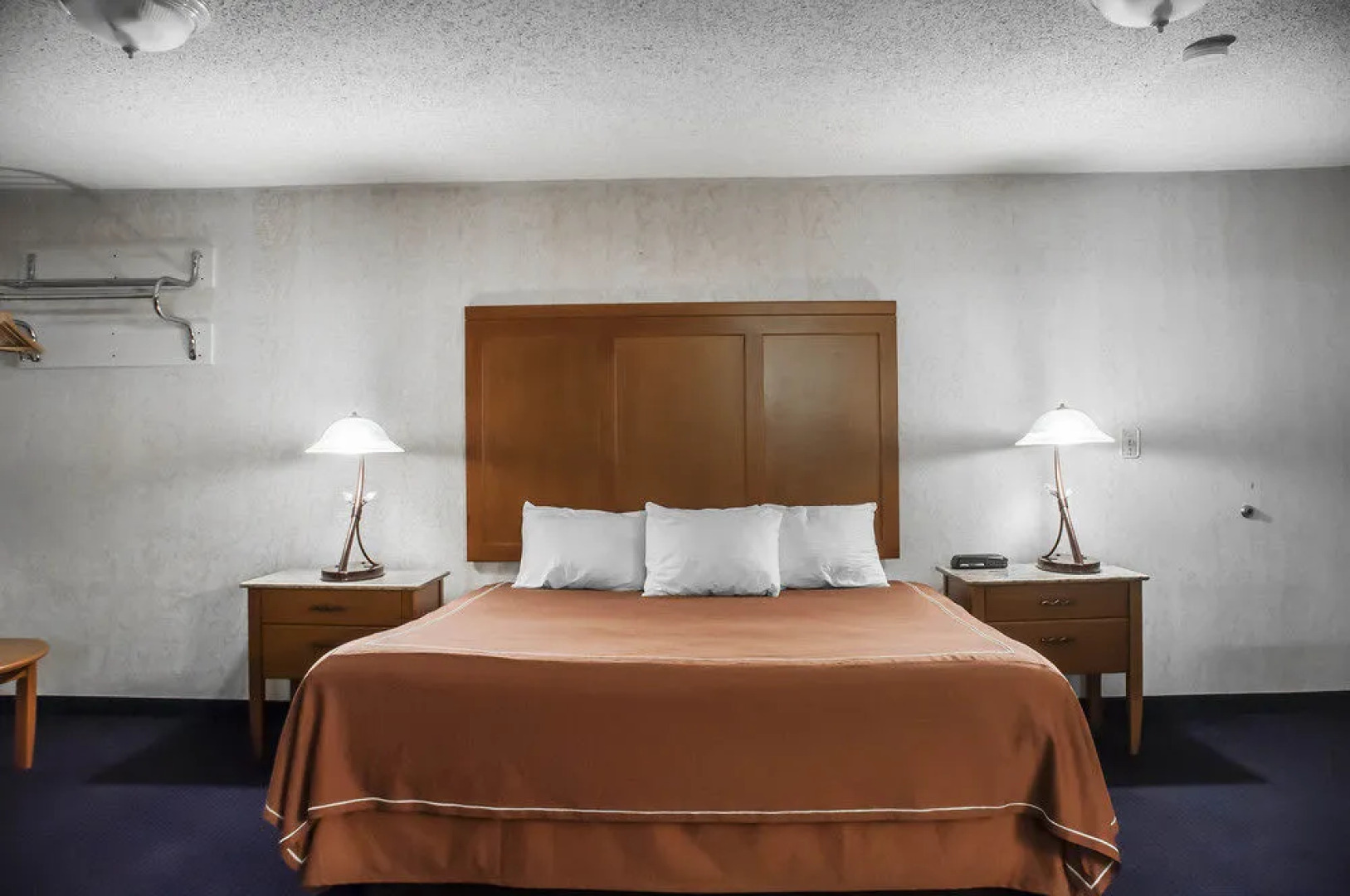 Rodeway Inn & Suites Niagara Falls