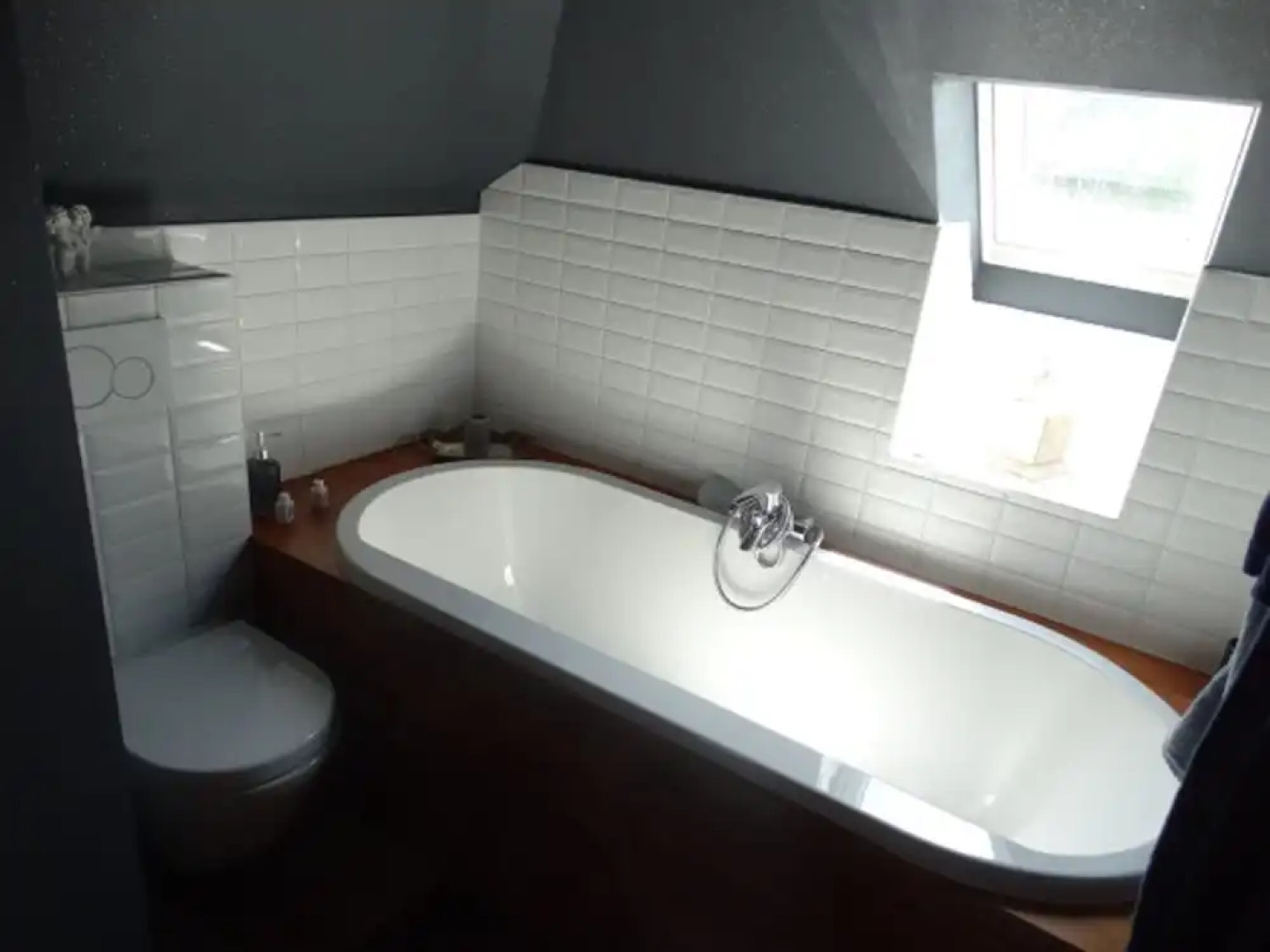 Le Domaine Du Château Blanc à 10 minutes de Pairi Daiza