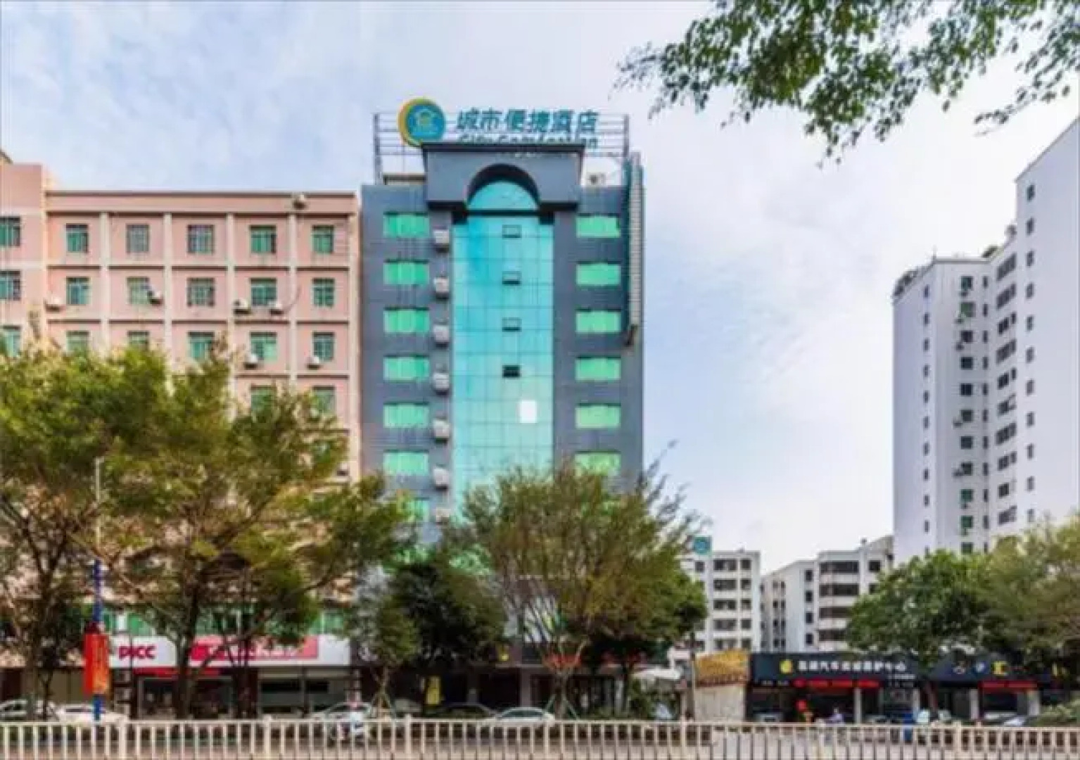 City Comfort Inn Yangjiang Mojiang Road