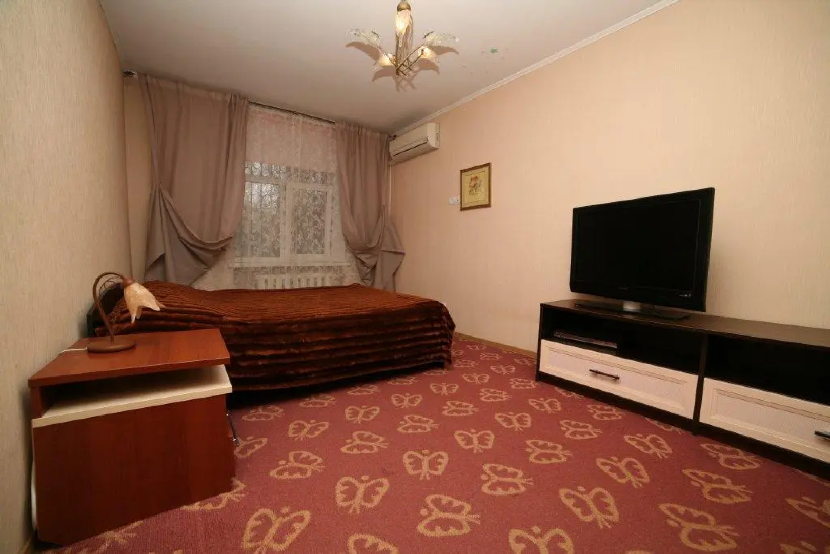 Холидей Хостел на Ленина