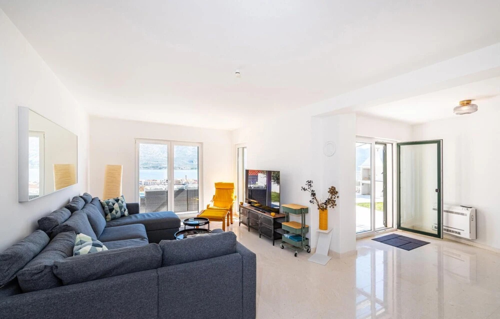 Awesome Home in Vinjerac With Wifi, 3 Bedrooms and Outdoor Swimming Pool