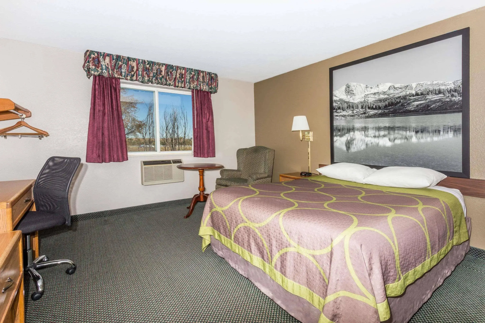 Super 8 By Wyndham Ft. Morgan