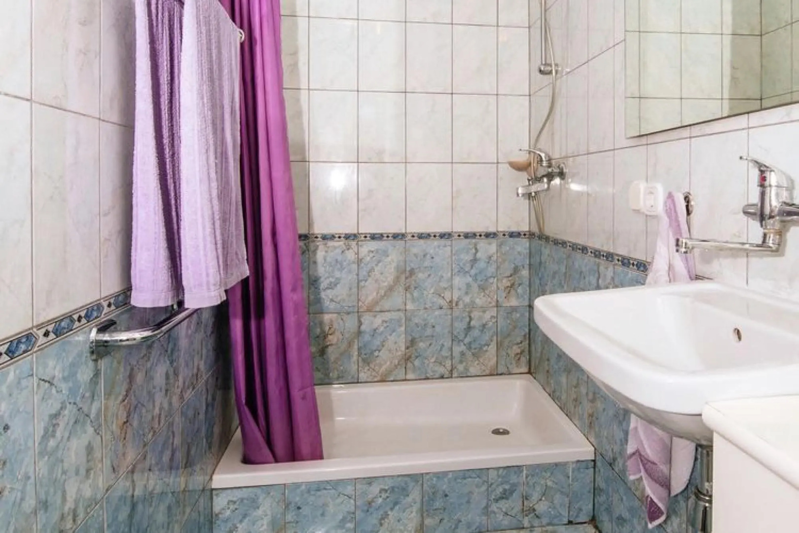 Detached Holiday house few steps from the beach, 2 beautifull sea view terraces