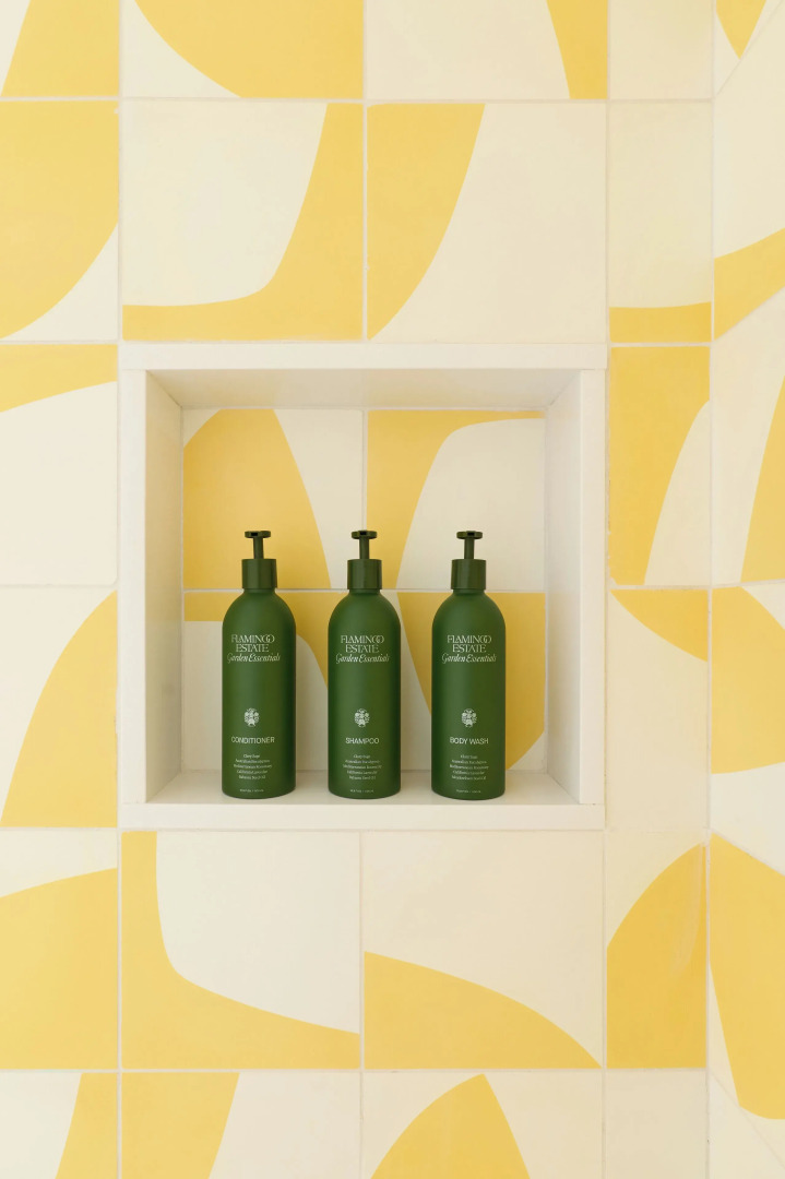 Silver Sands Motel & Beach Bungalows