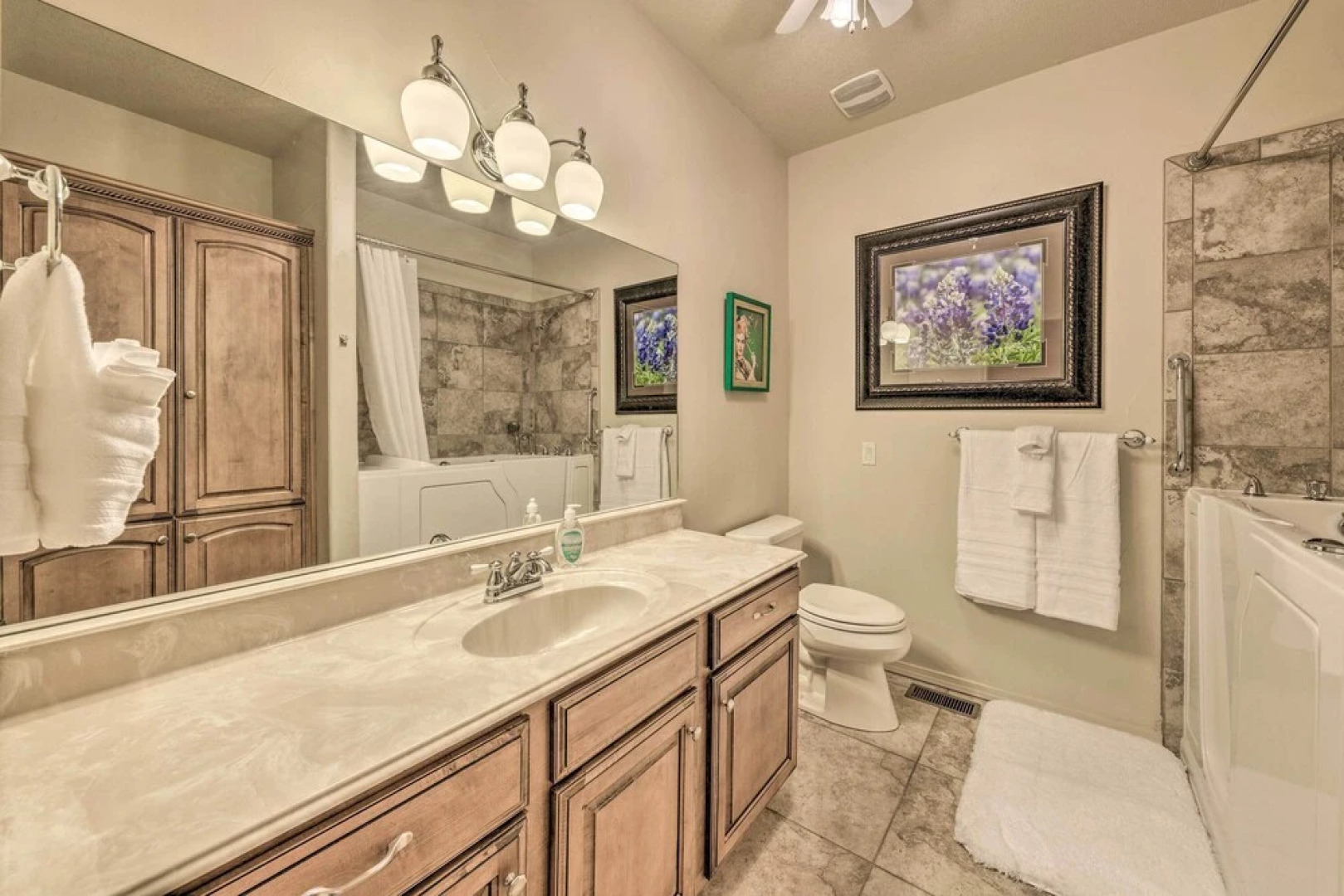 Spacious Ruidoso Retreat on 6 Gated Acres!