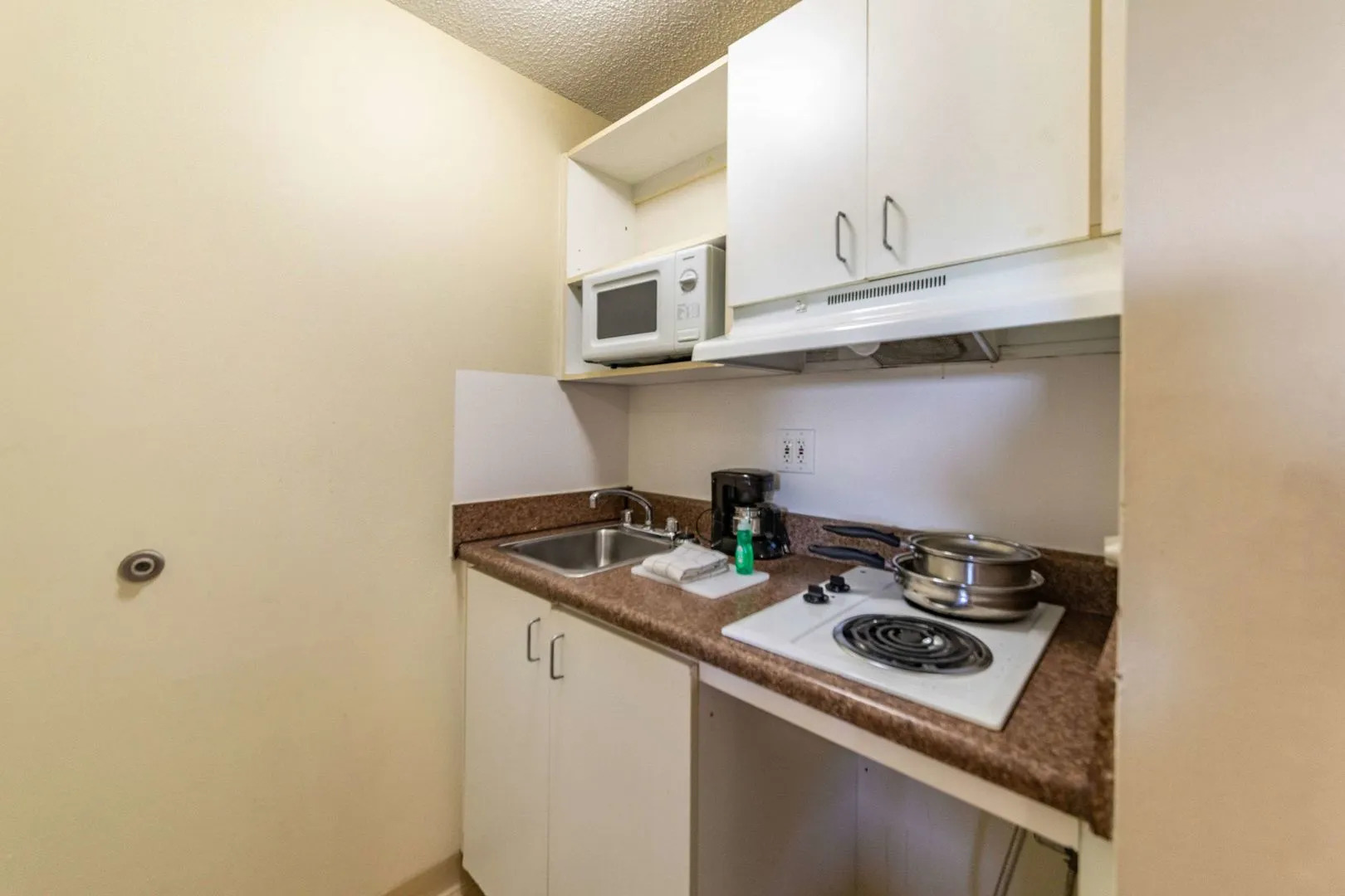 Motel 6 Greensboro, NC - I-40