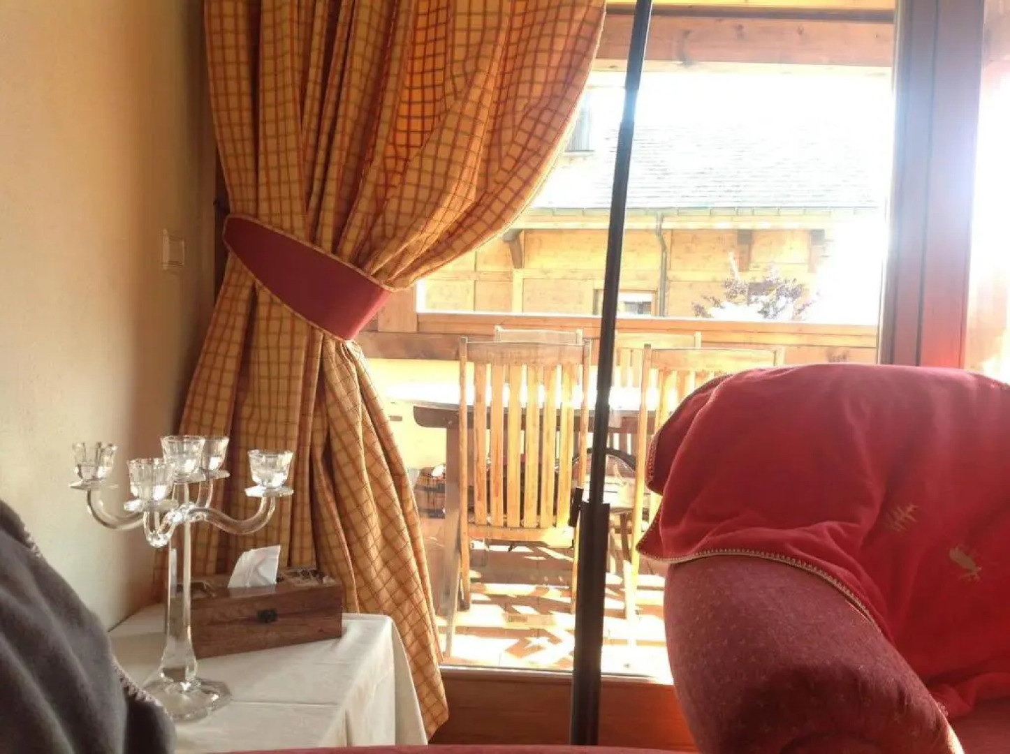 Chalet Amitie near supervised lake, 100 m slopes, multi-activity pass FREE