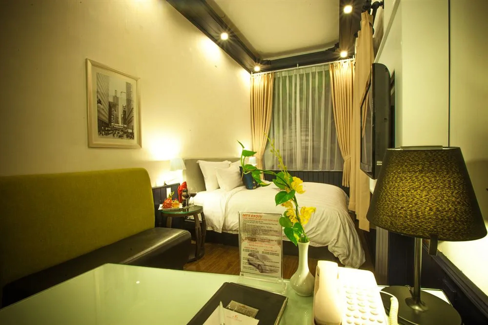 Hanoi Style Hotel