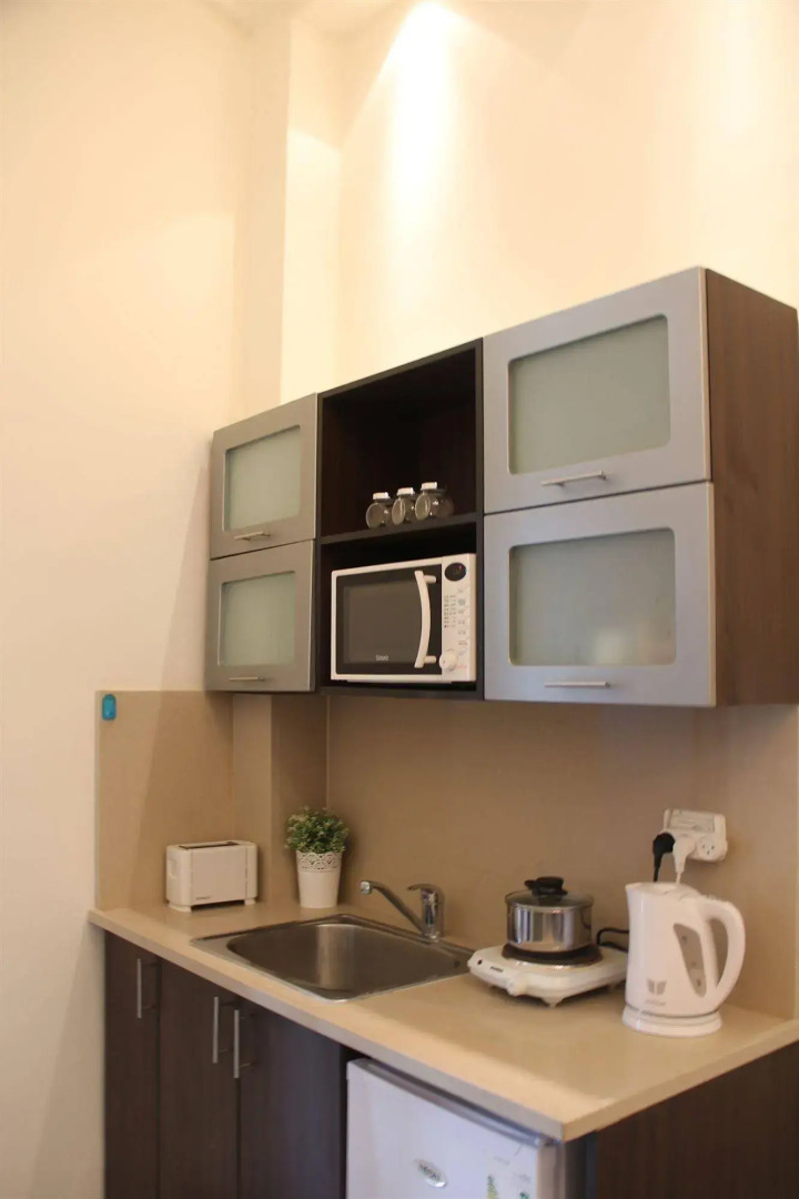 Allenby Bauhaus Apartments