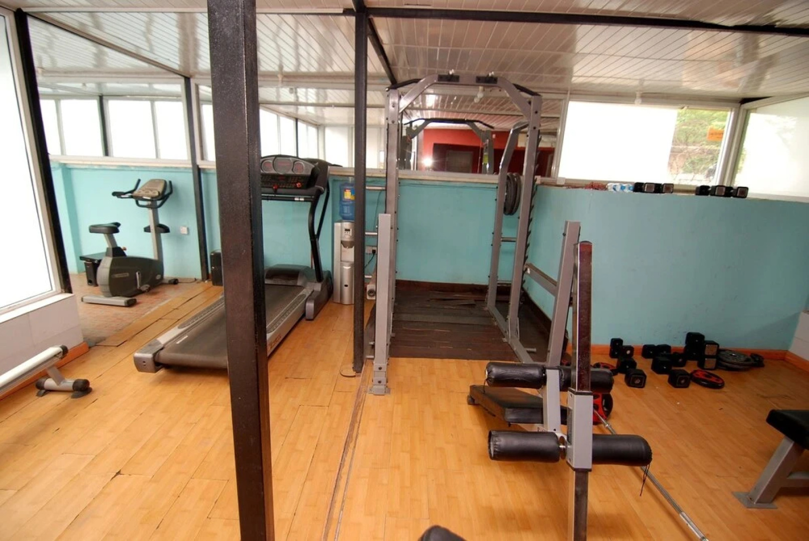 Lake Crescent Hotel & Suites