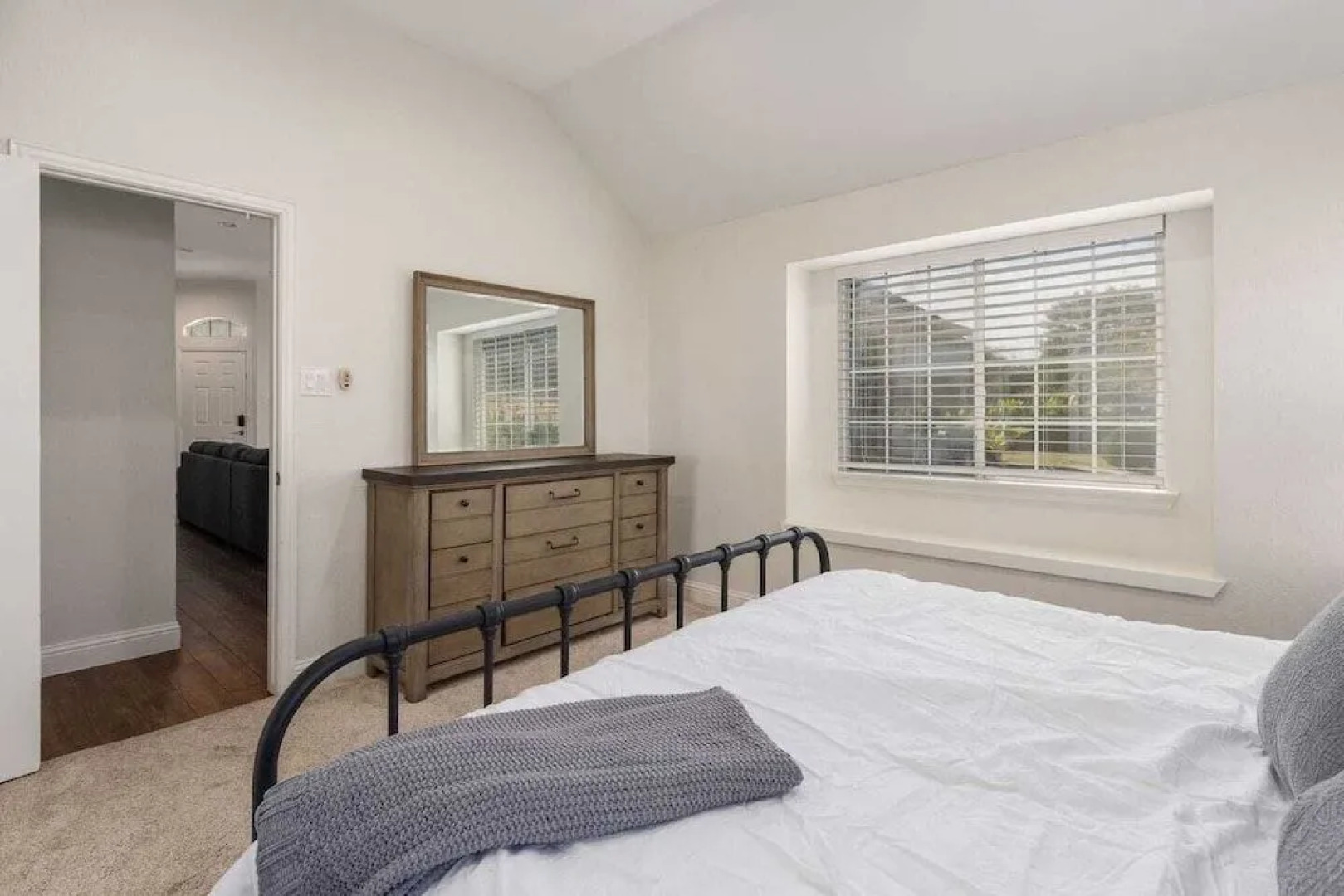 Home Pool 15 Minutes from DFW Airport