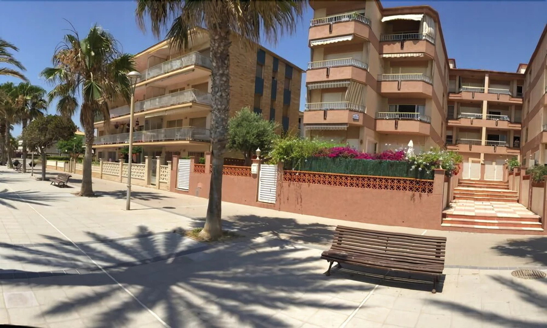 Vilanova Prat Apartment