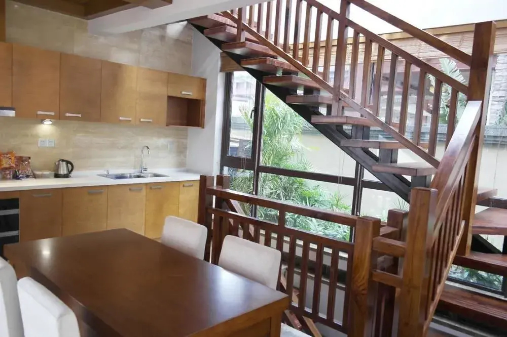 Hainan Mount Qixian Tang Hotel