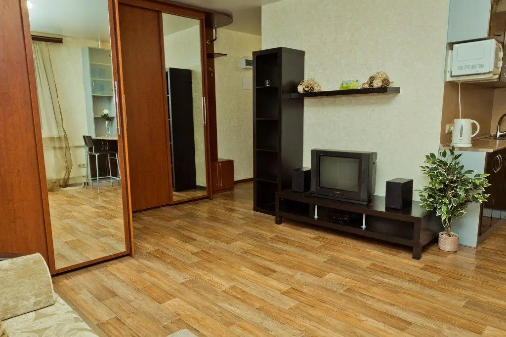 Apartments Sutki-Dom na Ploshchadi Gorkogo