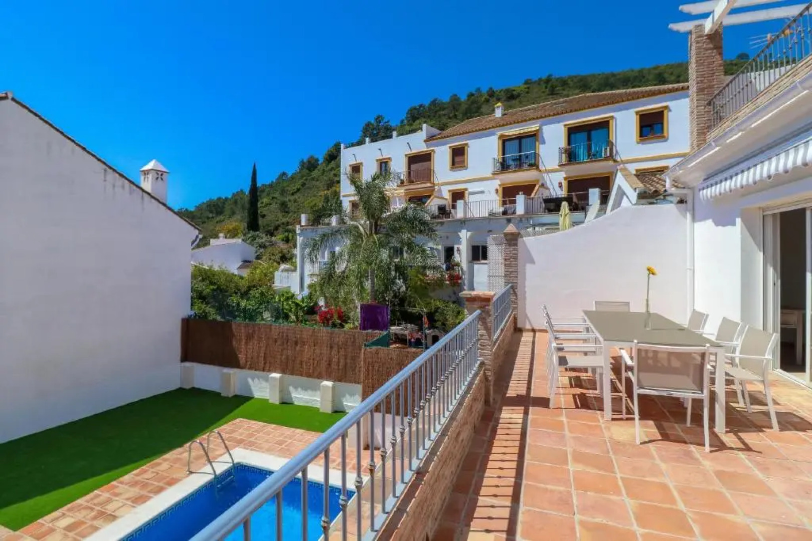 4 BR house in Benahavis Centre, Costa del Sol