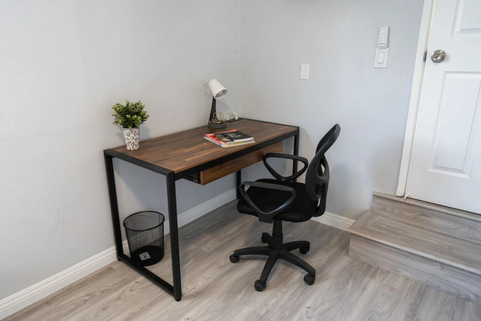 5-BEDROOM HOME RENOVATED IN 2023 NEAR DISNEYLAND (p61)