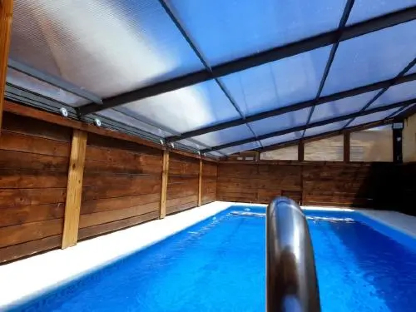 Wood House Close Beach