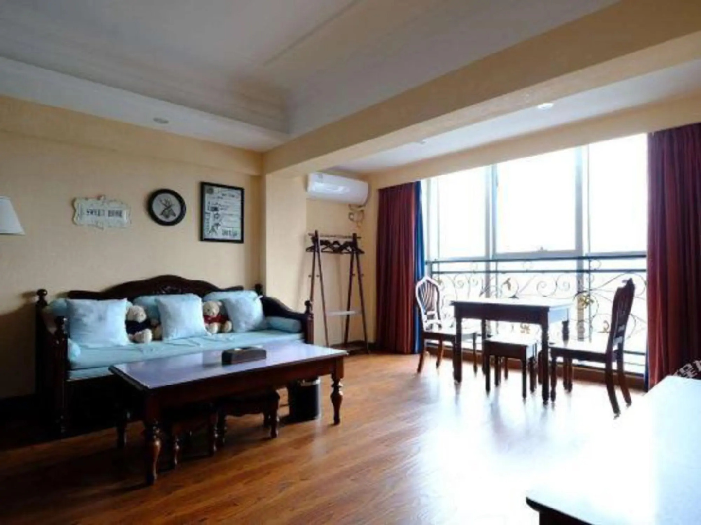 Milan Hotel
