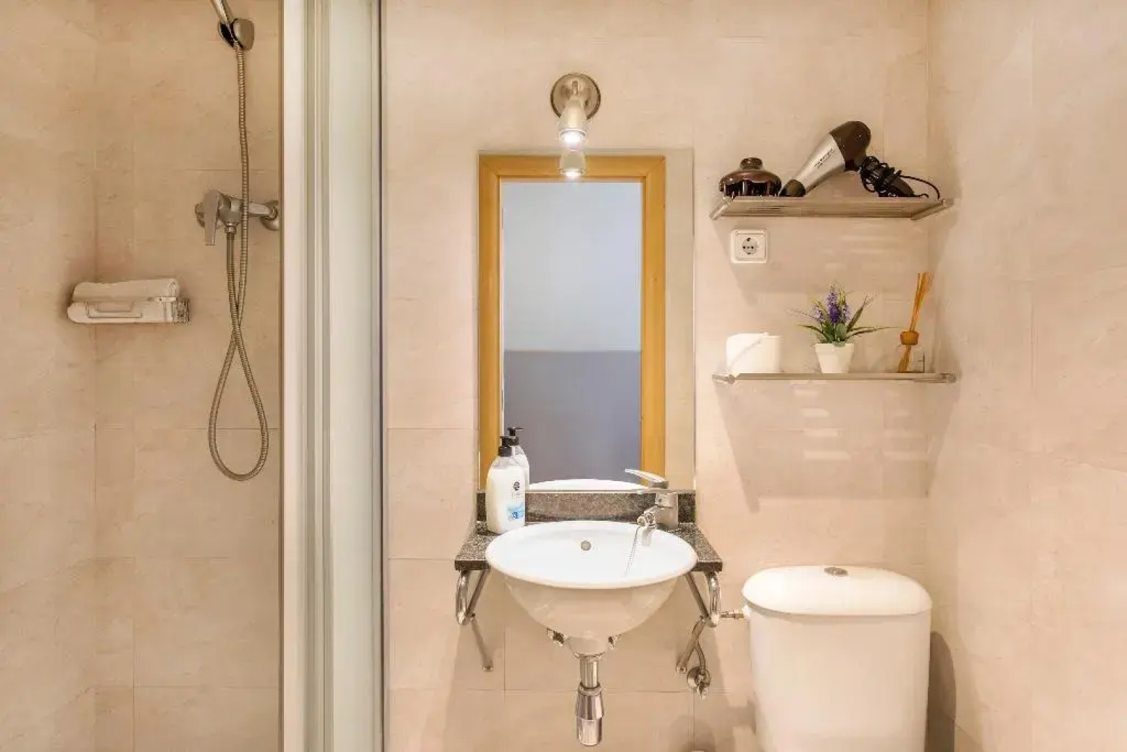 Apartments Sata Park Guell Area
