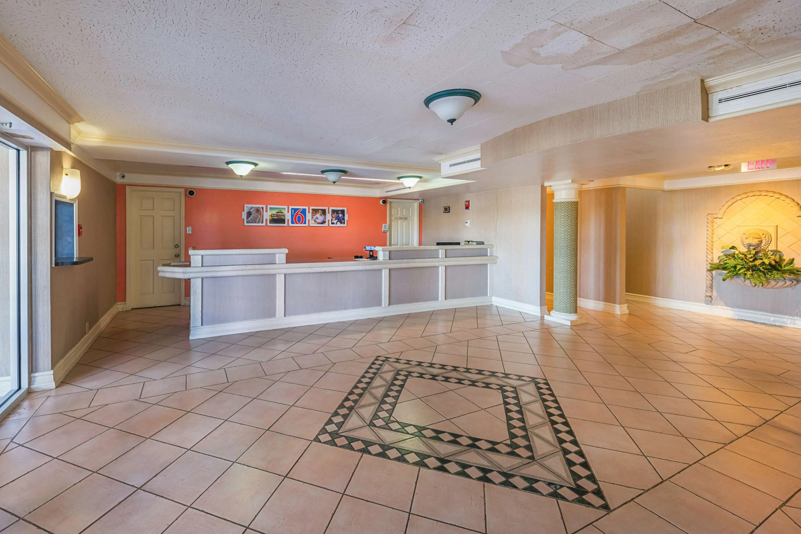 Motel 6 Grand Prairie, TX - Interstate 30