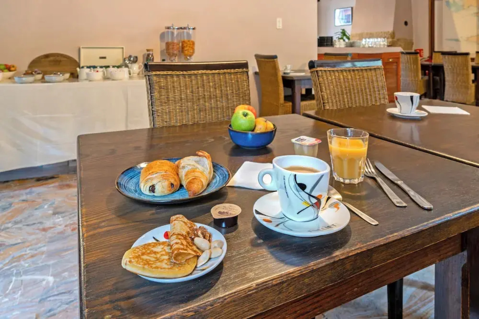 Hotel De la Corniche