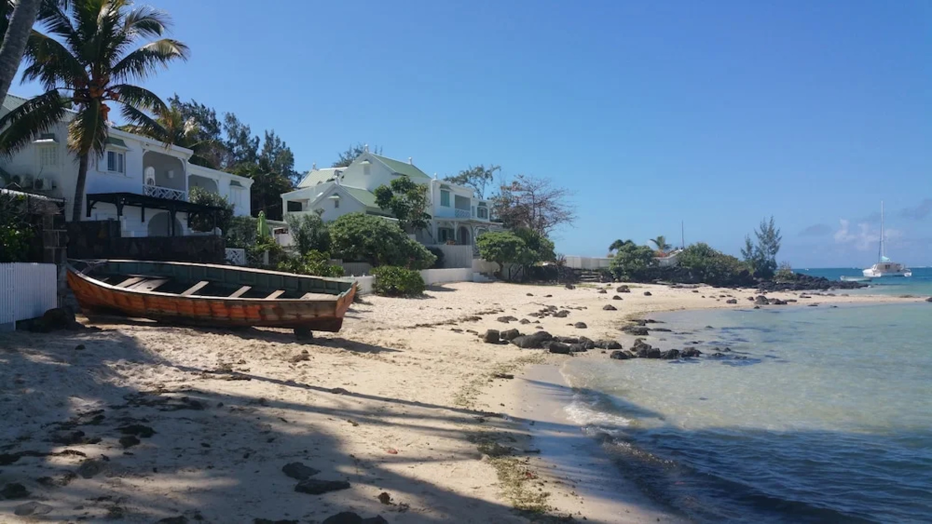 Blue Ocean Villas & Apartments