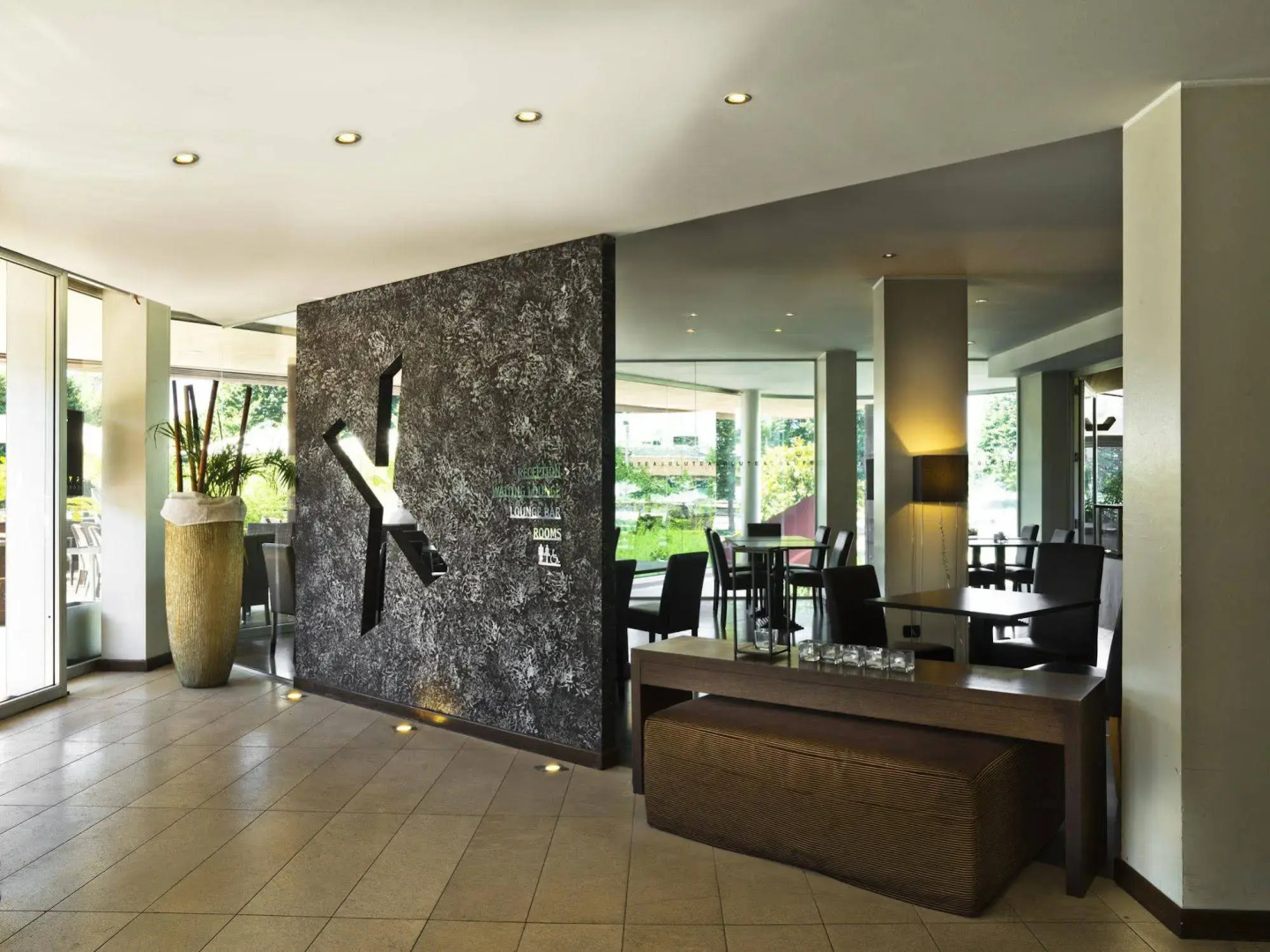 Axolute Comfort Hotel