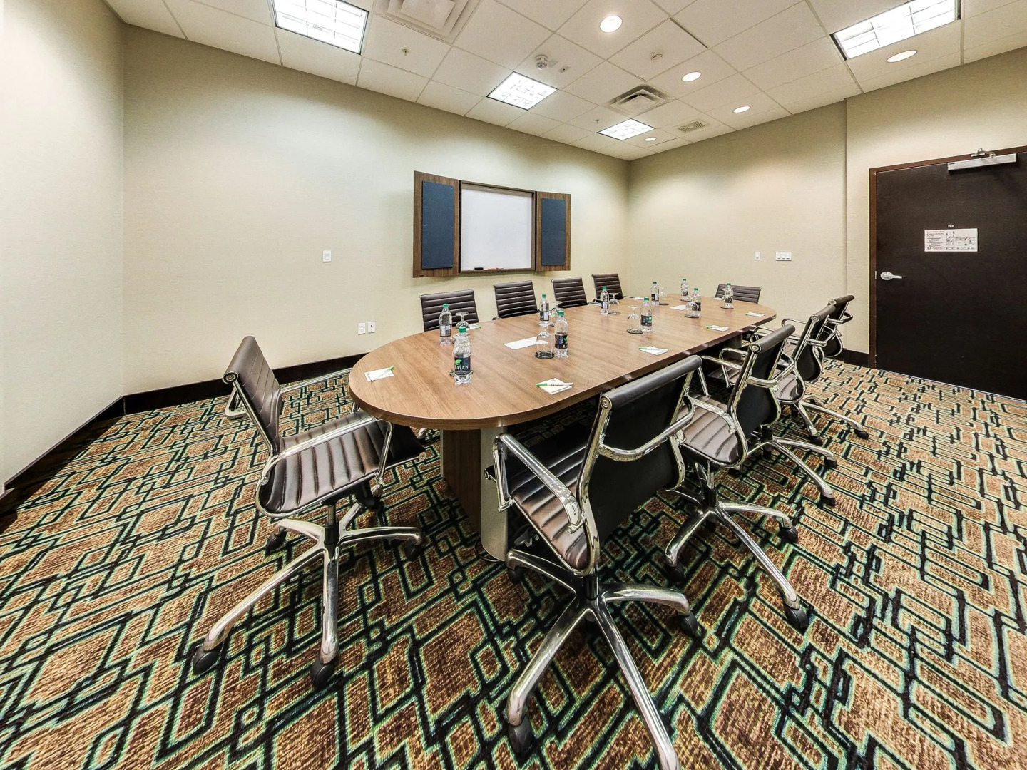 Holiday Inn Hotel & Suites Edmonton Airport & Conference Ctr by IHG