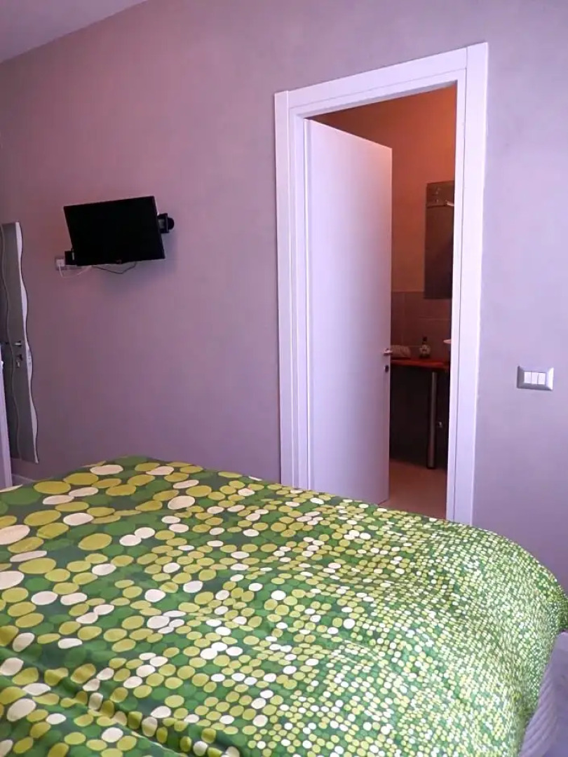 Happy Bed & Breakfast