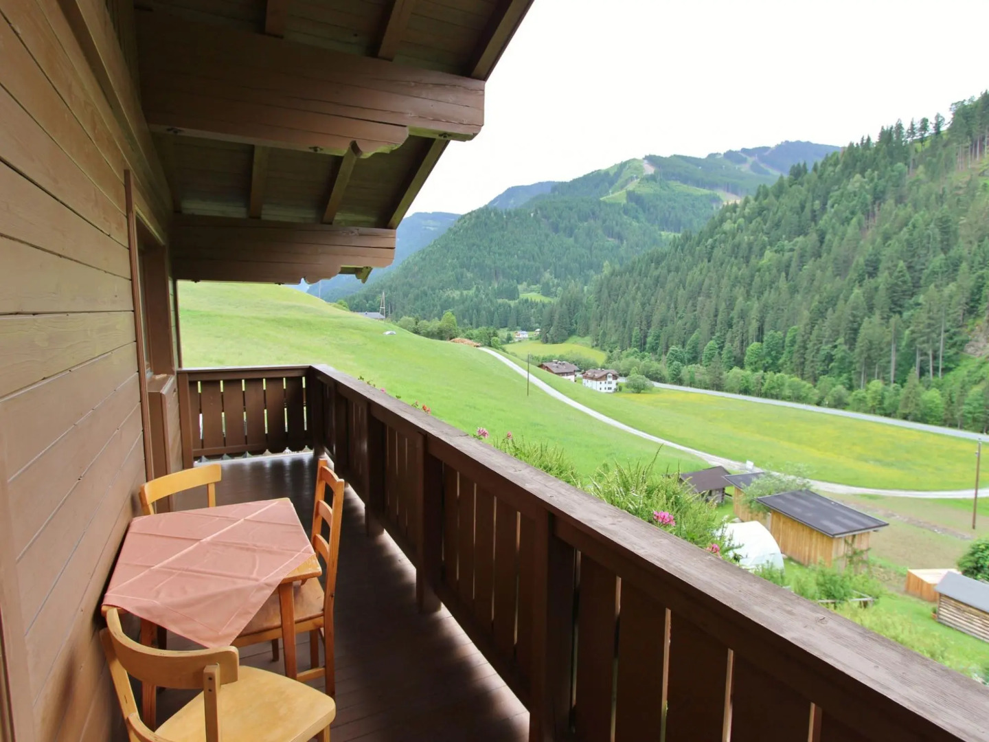 Apartment in Viehhofen Near Ski Lifts