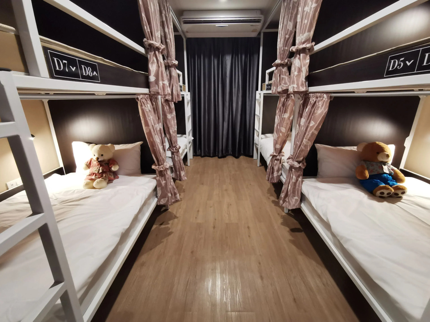 Napa Hostel Samrong Station