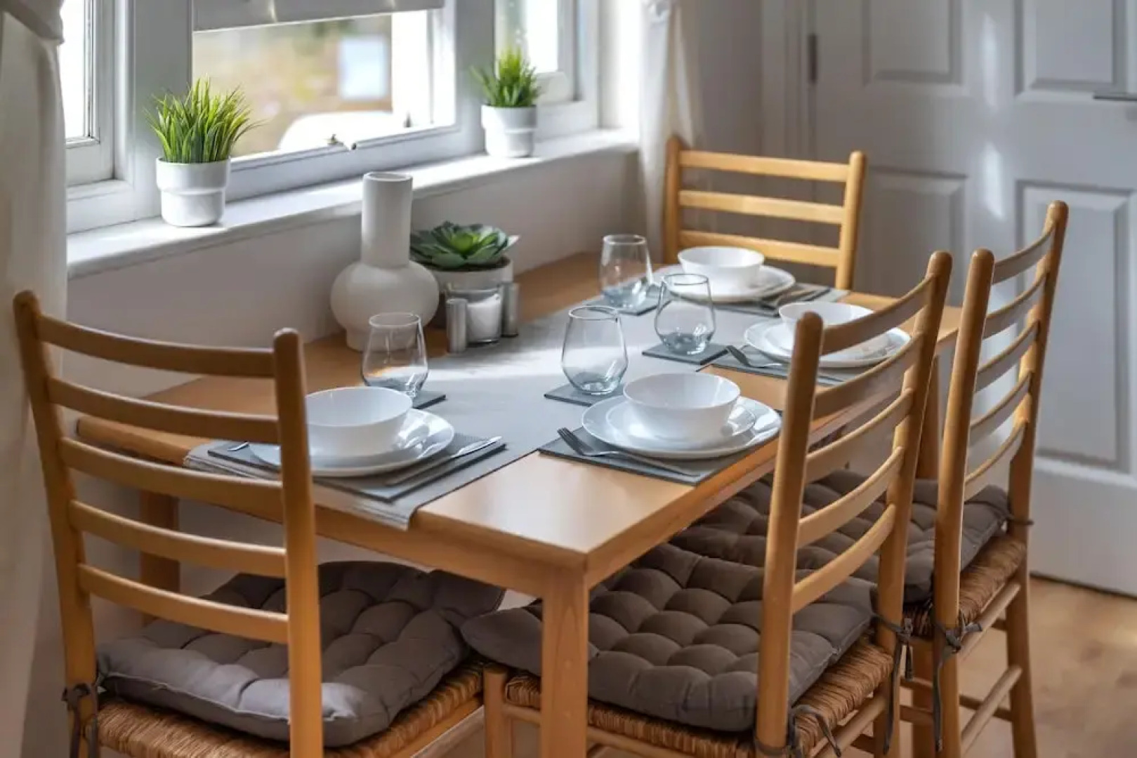 Stansted Airport & Bishops Stortford Town Centre Professional Apartment