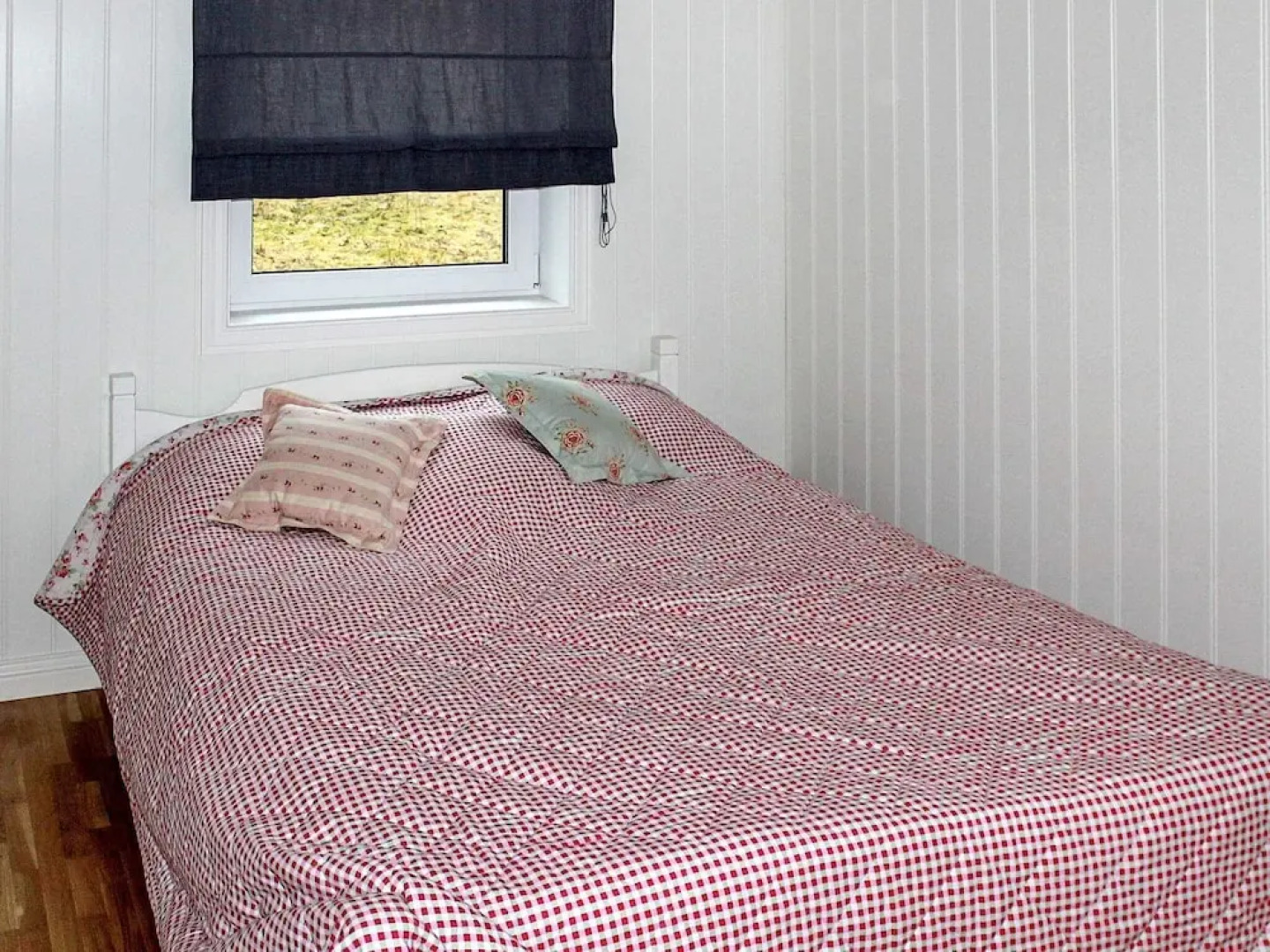 16 Person Holiday Home in Færvik