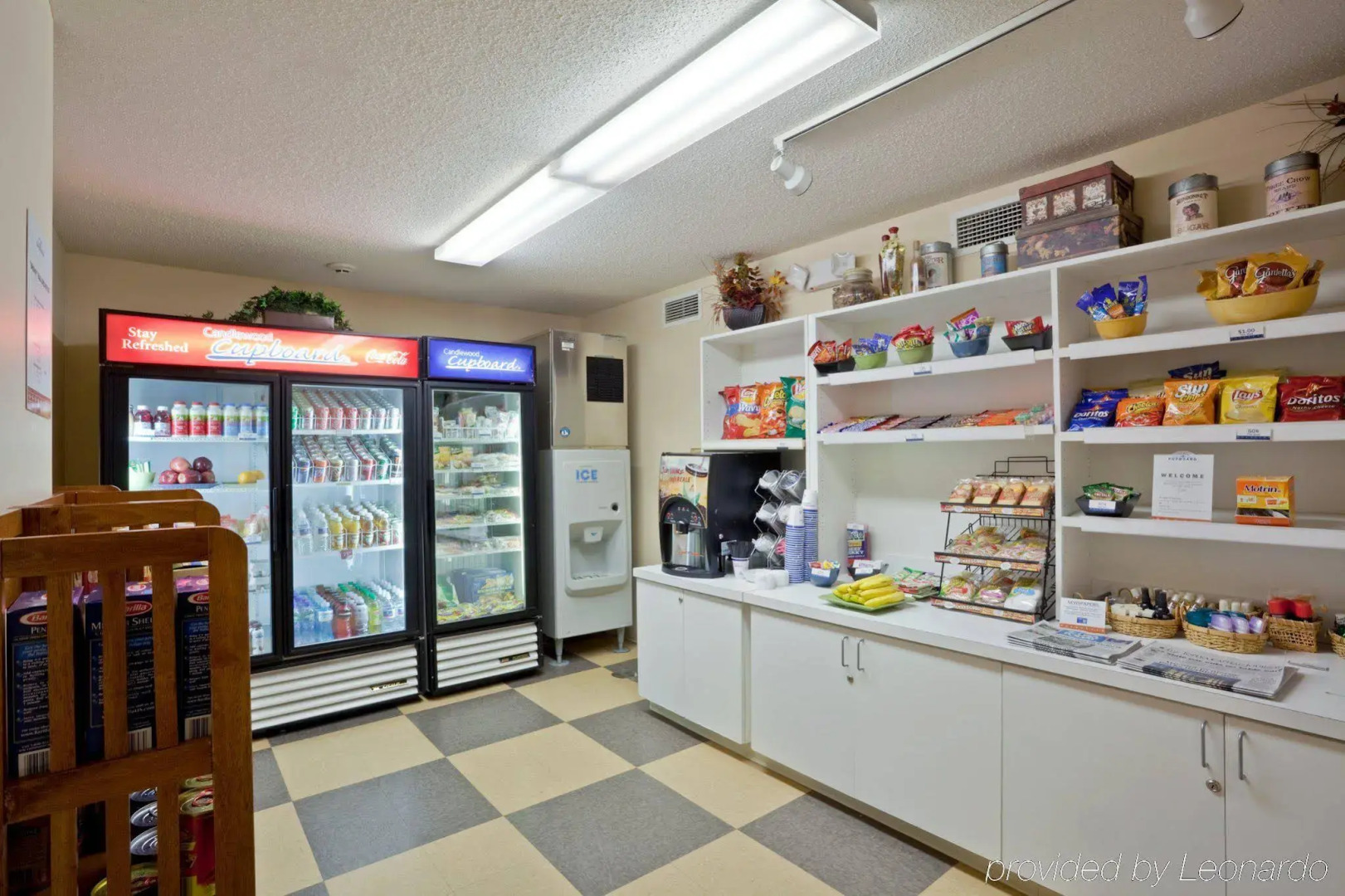 Candlewood Suites Topeka