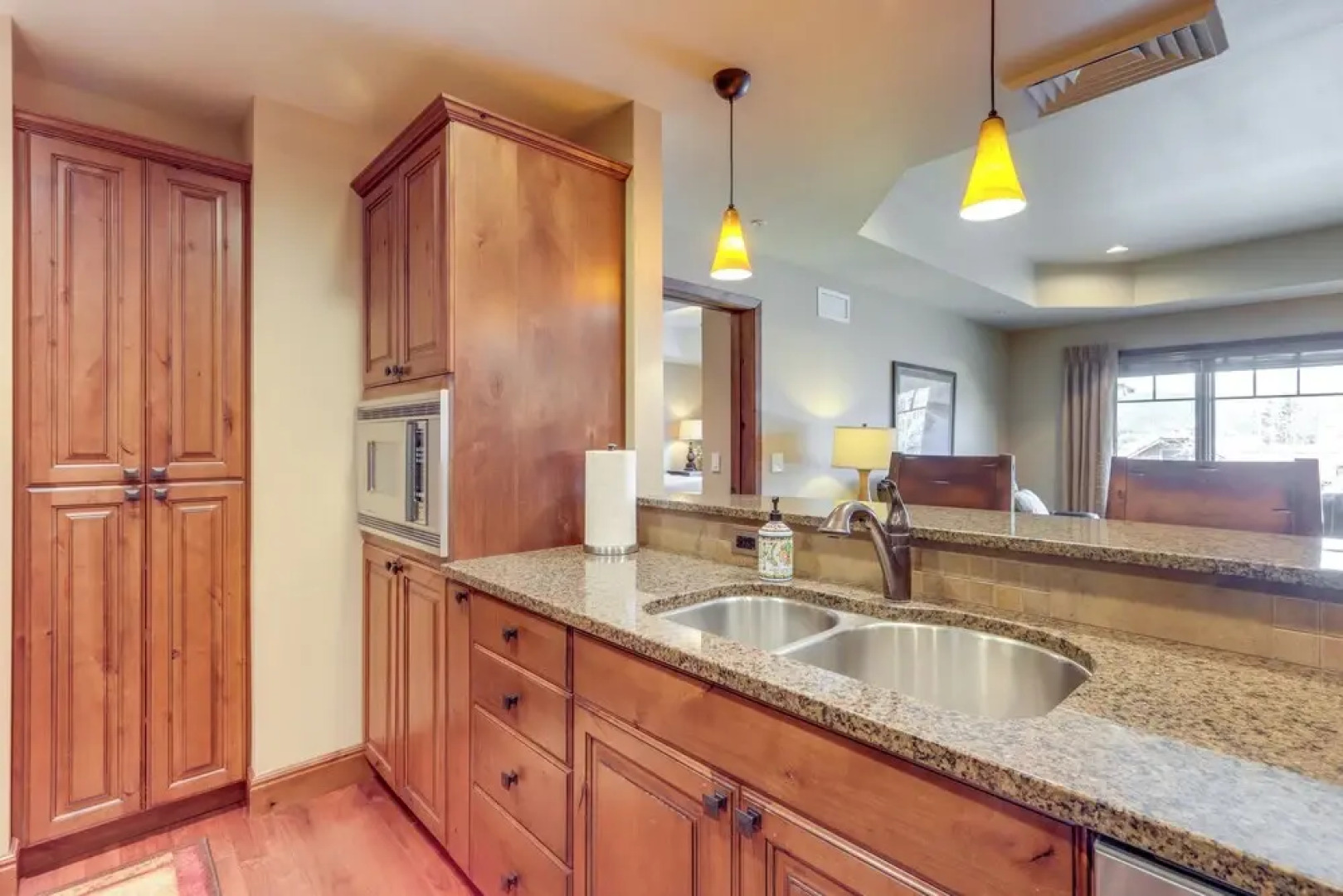 Central Mccall Getaway: Walk to Payette Lake!