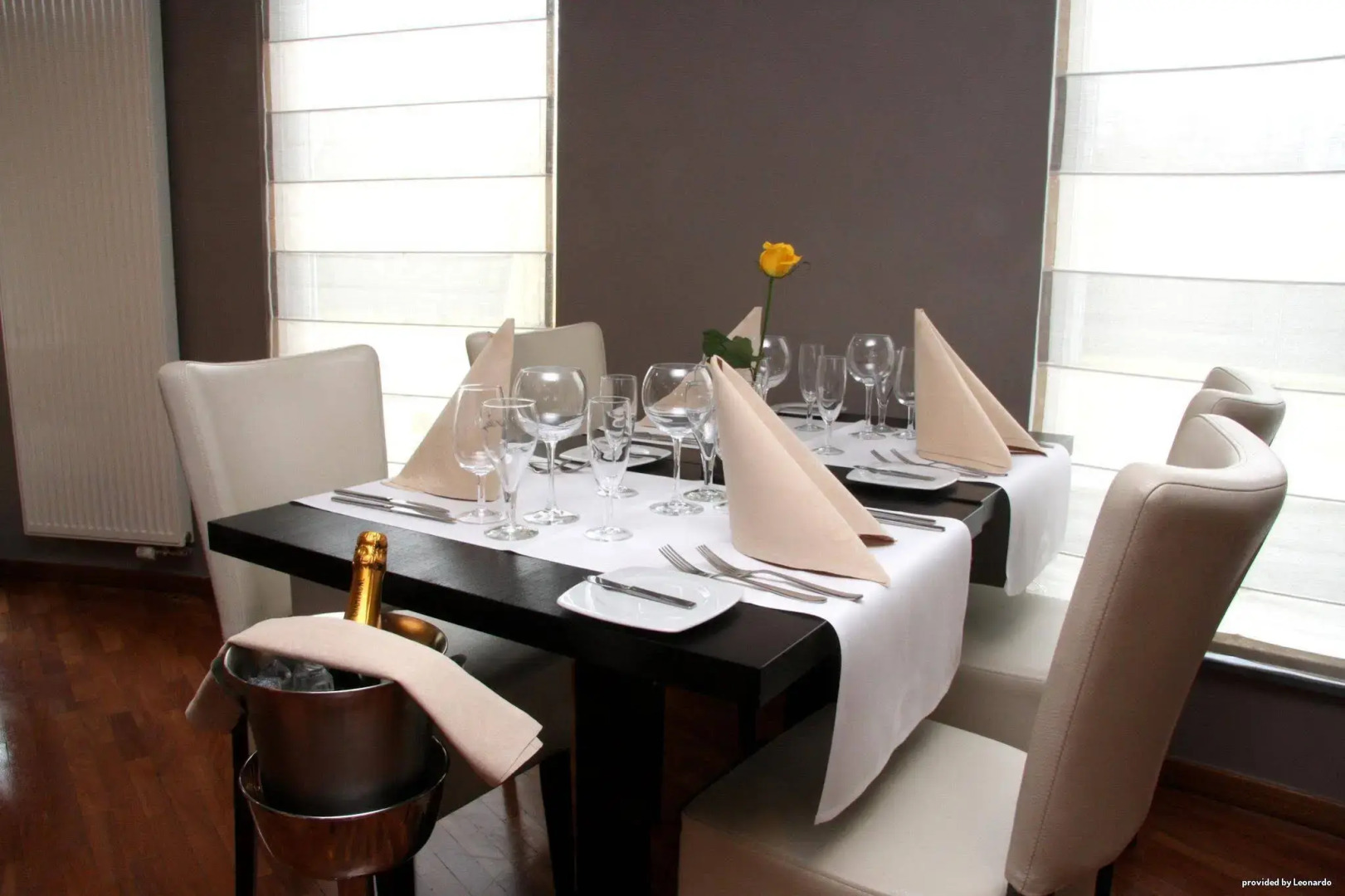 Ibis Styles Charleroi Airport Aero44