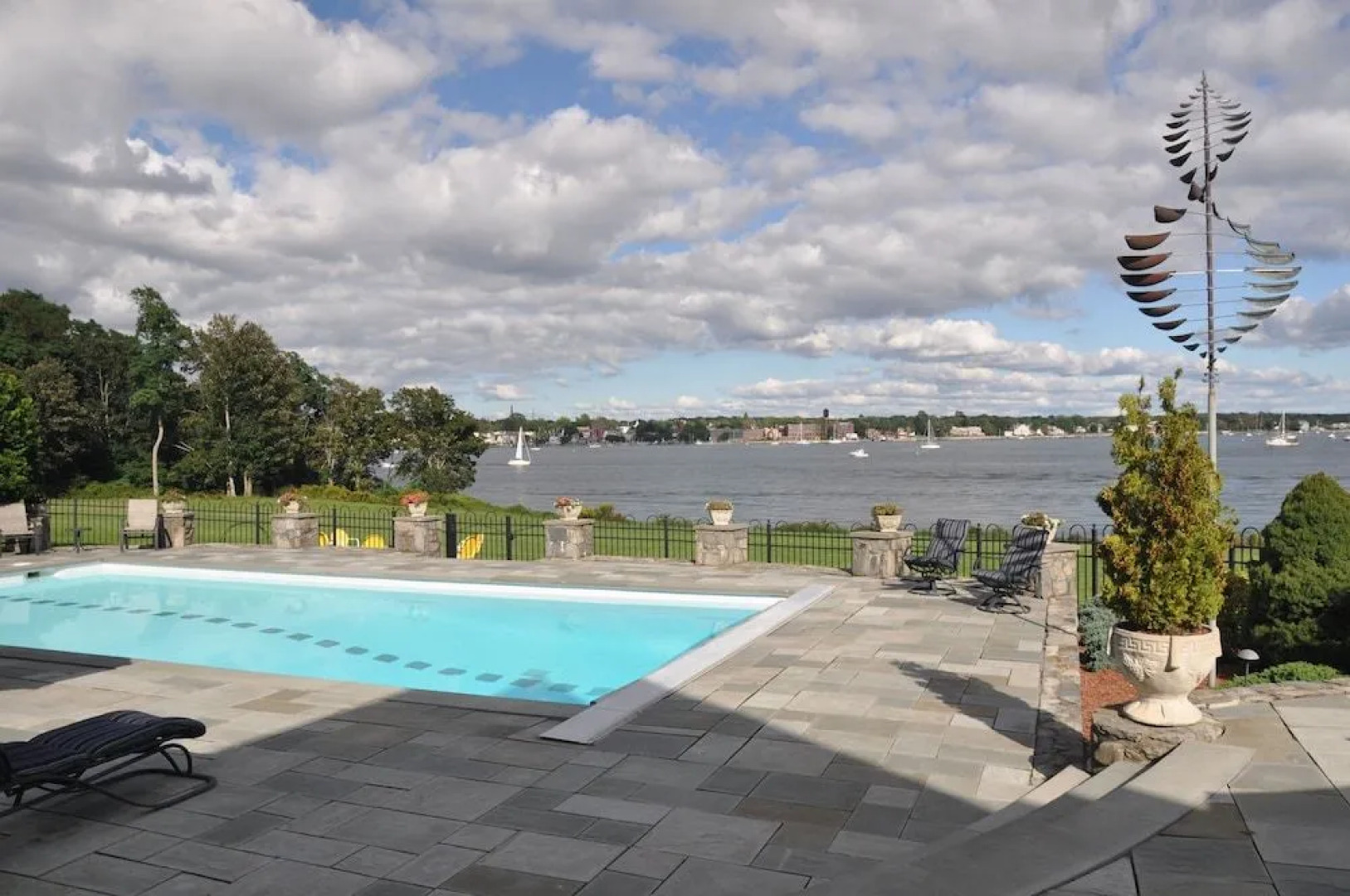 Point Pleasant Inn & Resort