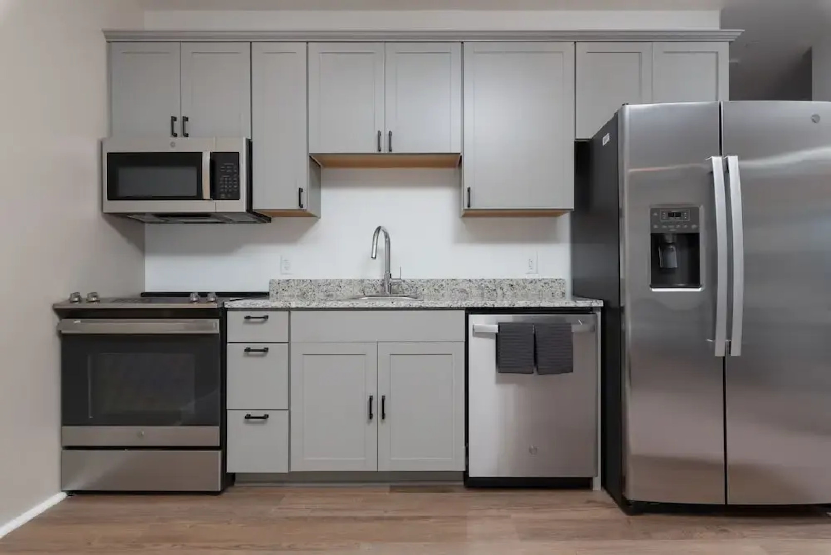 Boardwalk Hotel on Lake Anna by Kasa