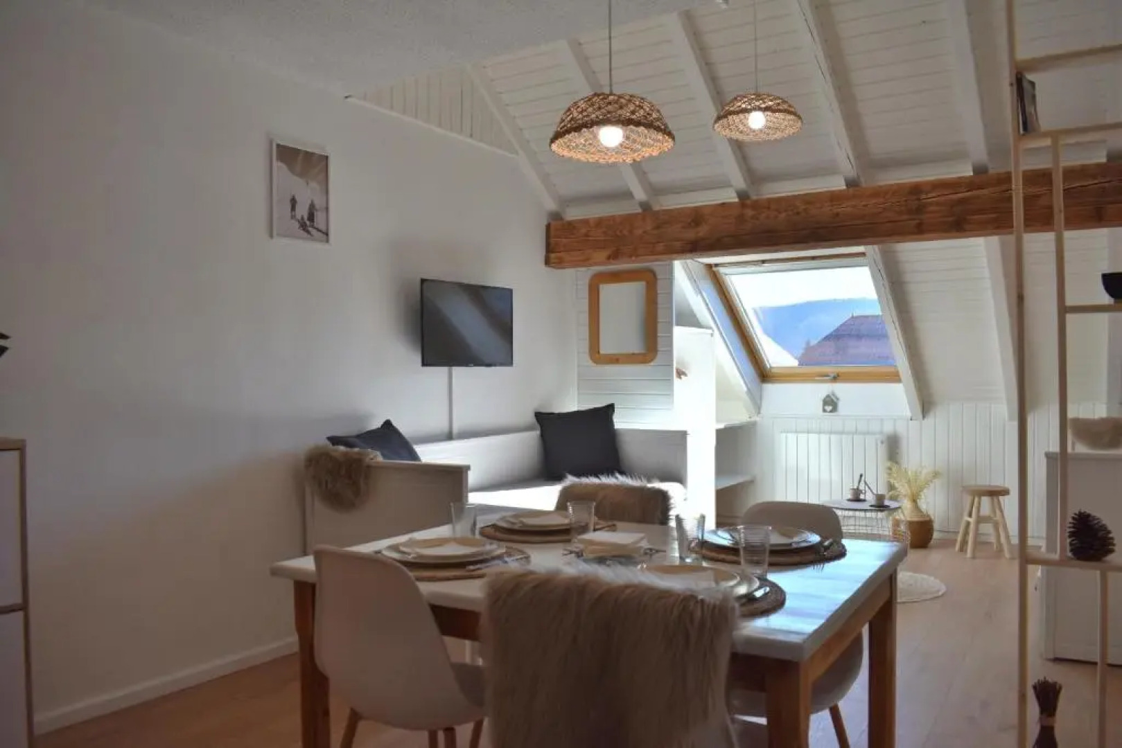 bel appartement dans la montagne, L'orée du Bois